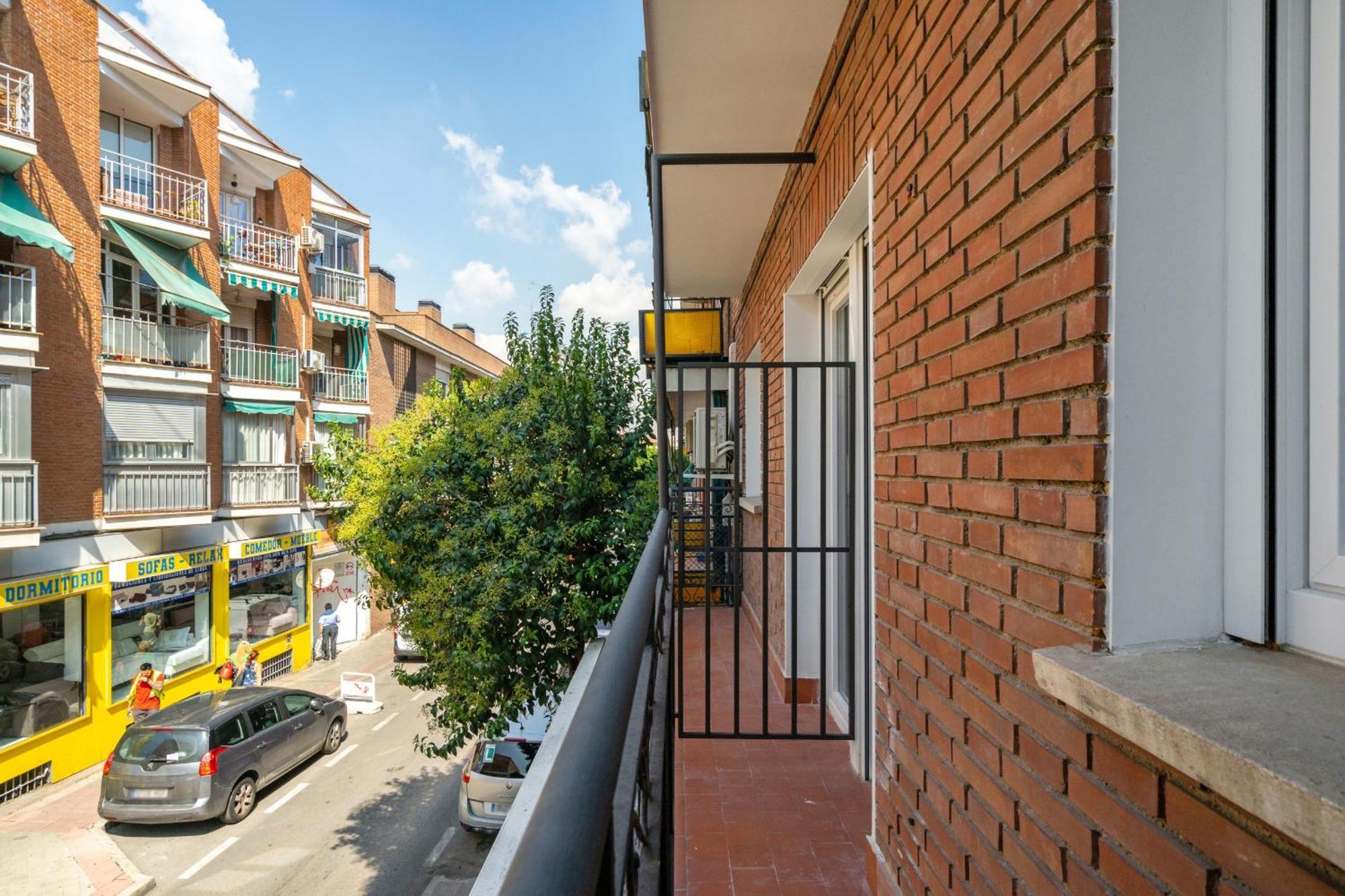 Madriver Apartamentos Reformados Con Parking Gratuito المظهر الخارجي الصورة
