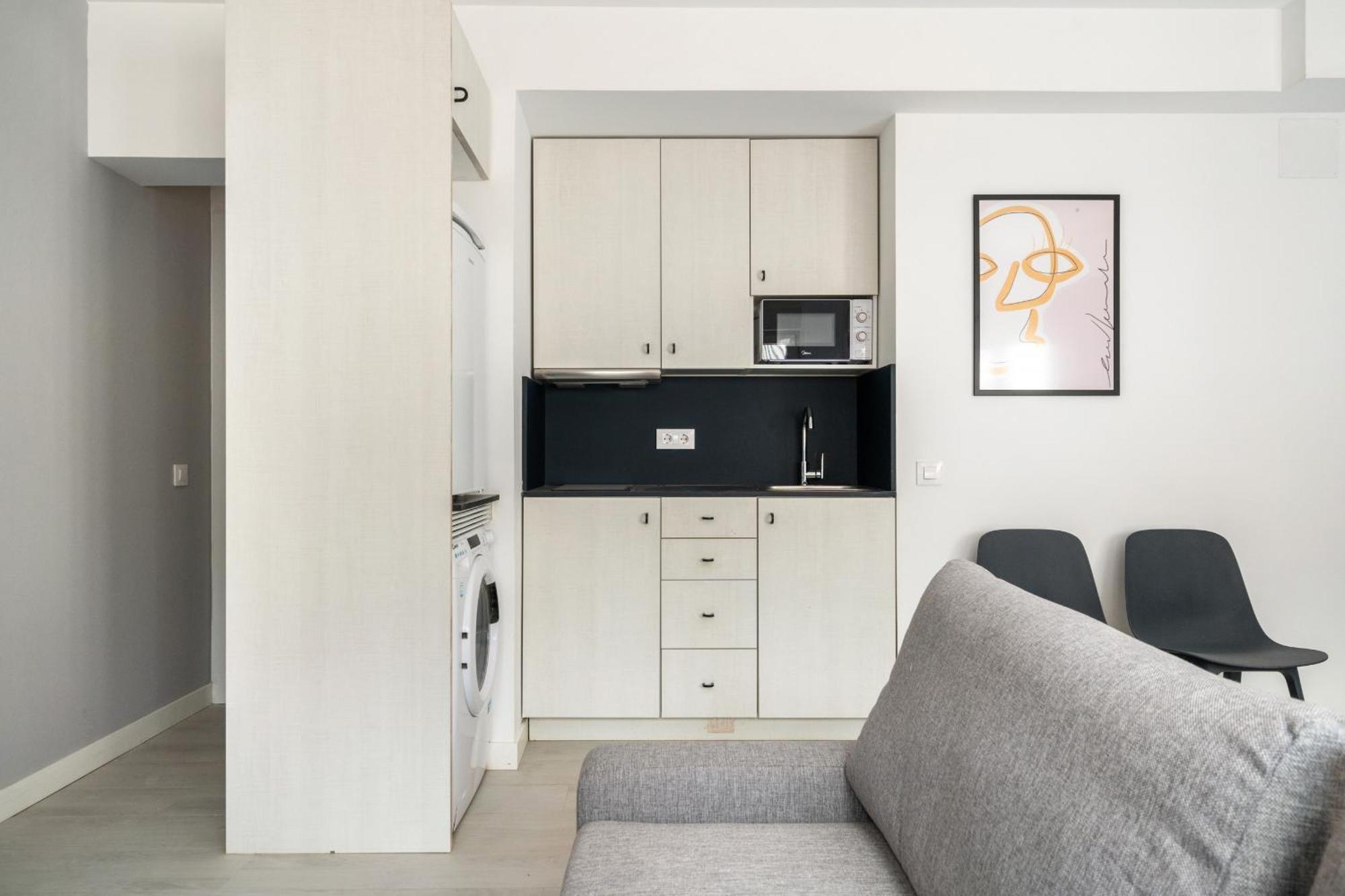 Madriver Apartamentos Reformados Con Parking Gratuito المظهر الخارجي الصورة