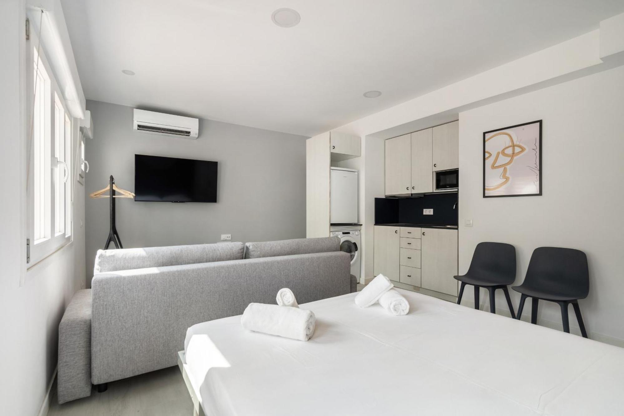 Madriver Apartamentos Reformados Con Parking Gratuito المظهر الخارجي الصورة