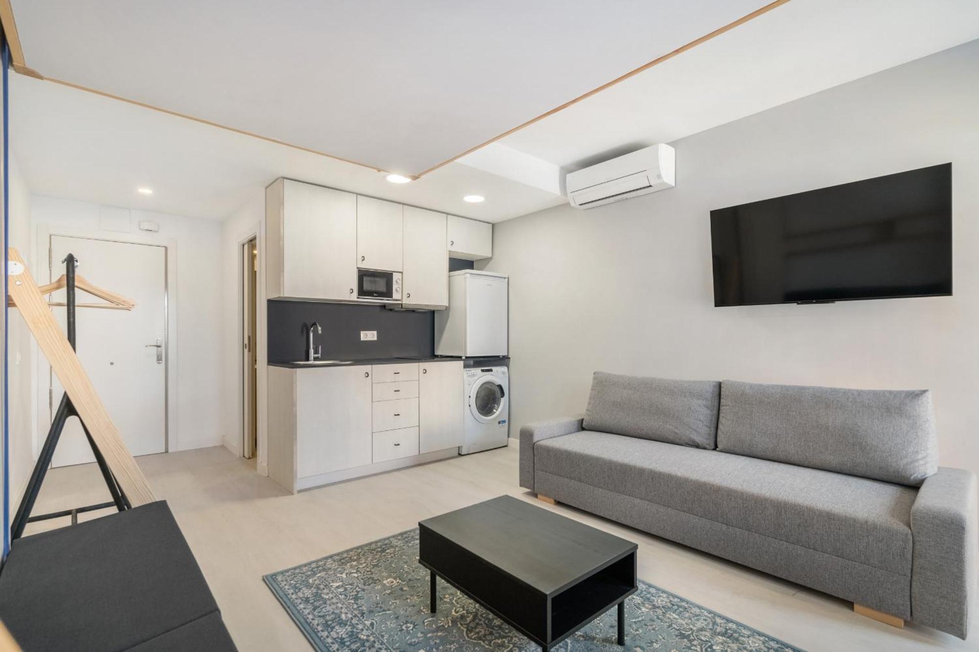 Madriver Apartamentos Reformados Con Parking Gratuito المظهر الخارجي الصورة