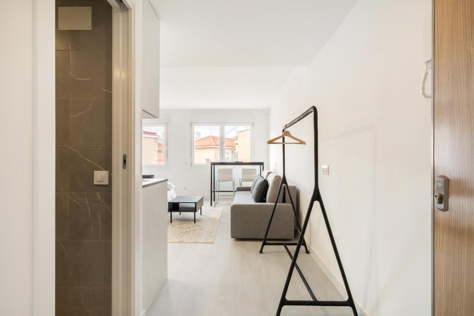 Madriver Apartamentos Reformados Con Parking Gratuito المظهر الخارجي الصورة