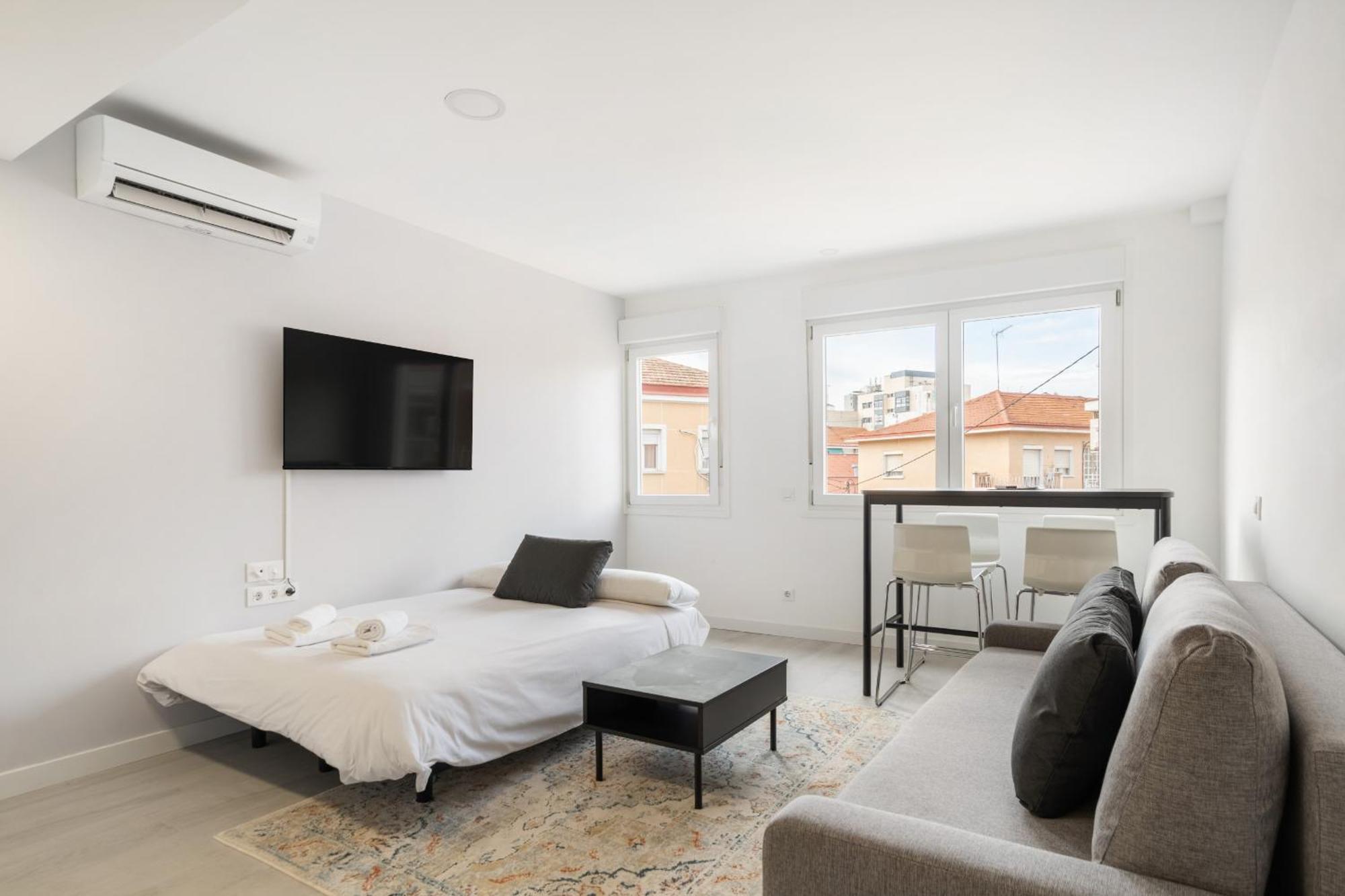 Madriver Apartamentos Reformados Con Parking Gratuito المظهر الخارجي الصورة